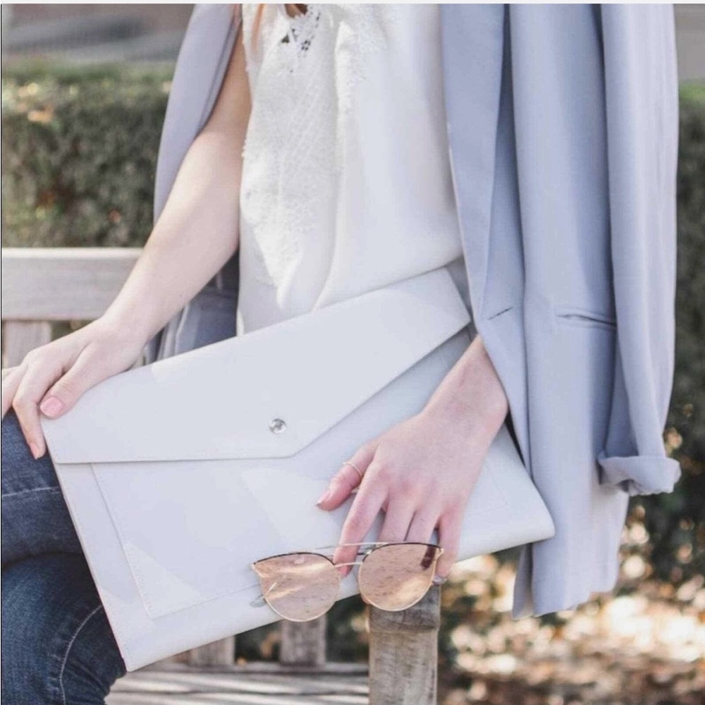 GLASS LADDER & CO Passport Megan Portfolio Clutch